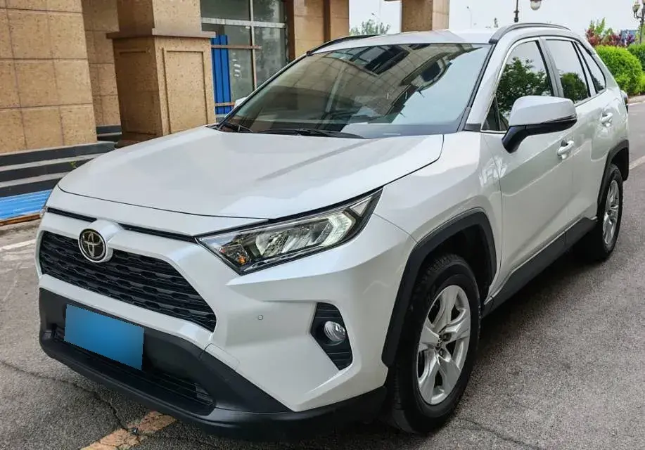2022 Toyota RAV4 2.0L 171HP L4 CVT
