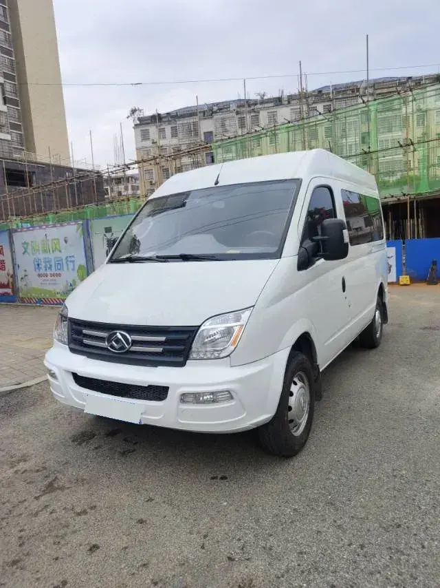 2021 MAXUS XinTu V80 2.0T 127HP L4 6AMT