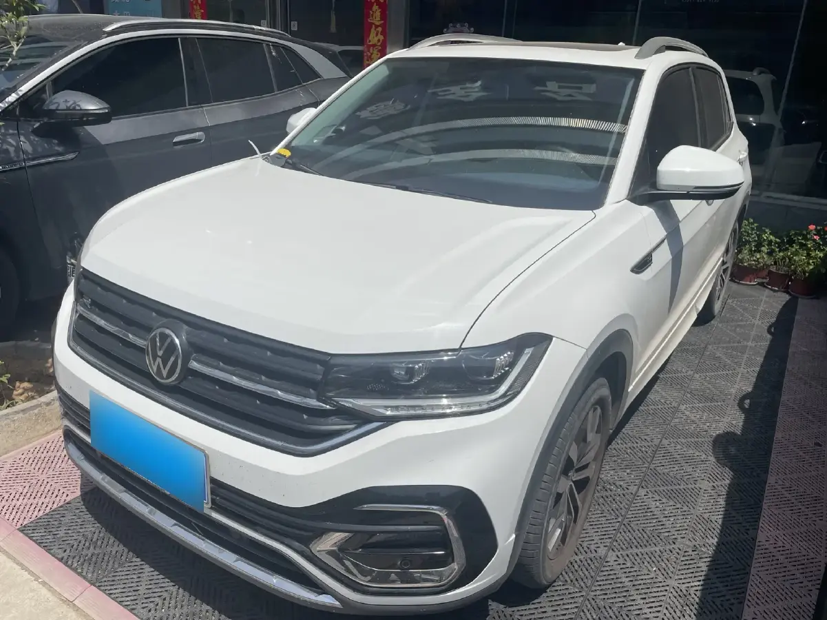 2021 Volkswagen Tacqua 1.4T 150HP L4 7DCT