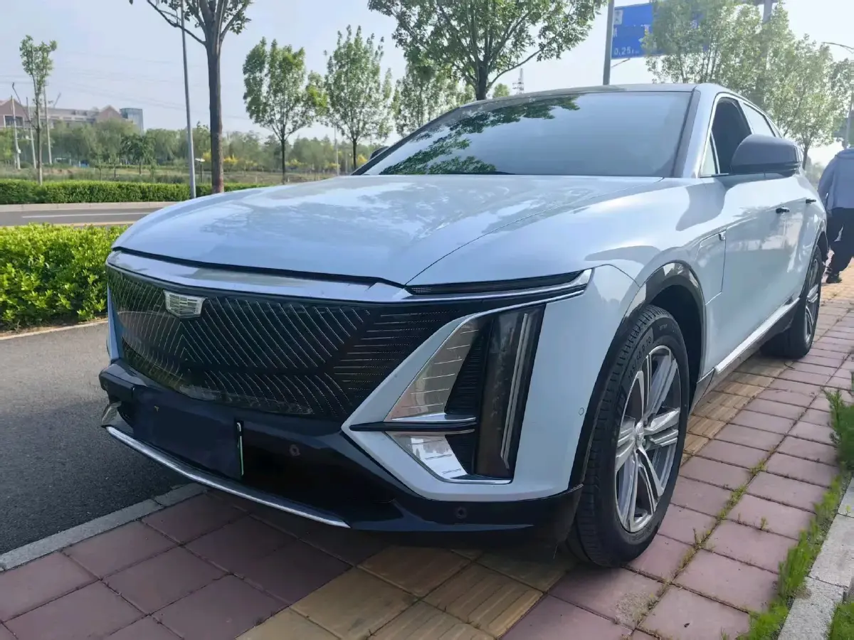 2024 Cadillac IQ Lyriq BEV 68.4KWH