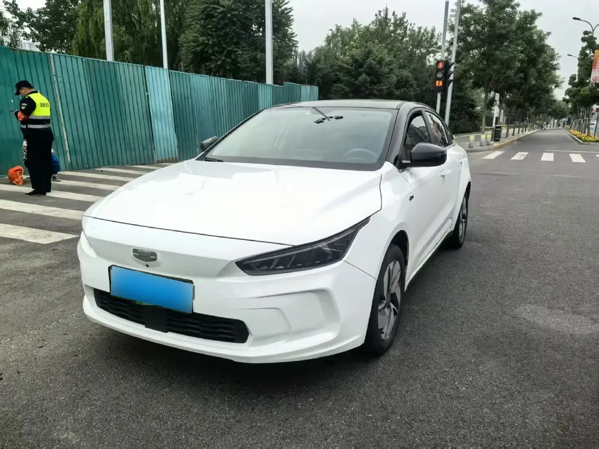 2021 Geometry A BEV 70KWH