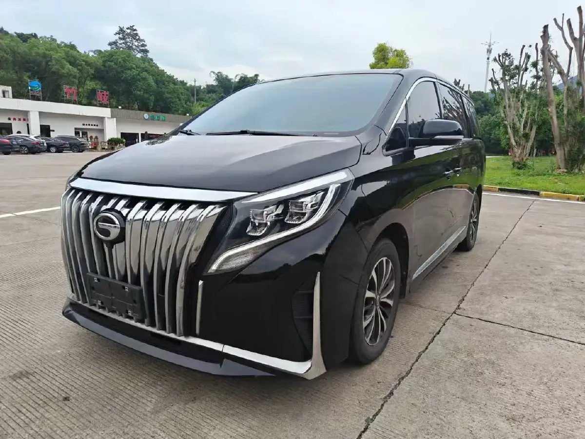 2023 GAC Trumpchi M8 2.0T 252HP L4 8AT