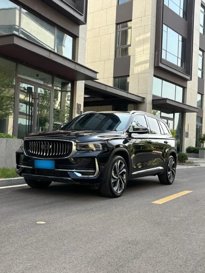 2024 Geely Monjaro 2.0T 238HP L4 8AT