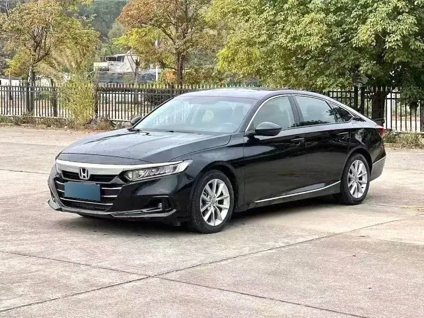 2022 Honda Accord 1.5T 194HP L4 CVT