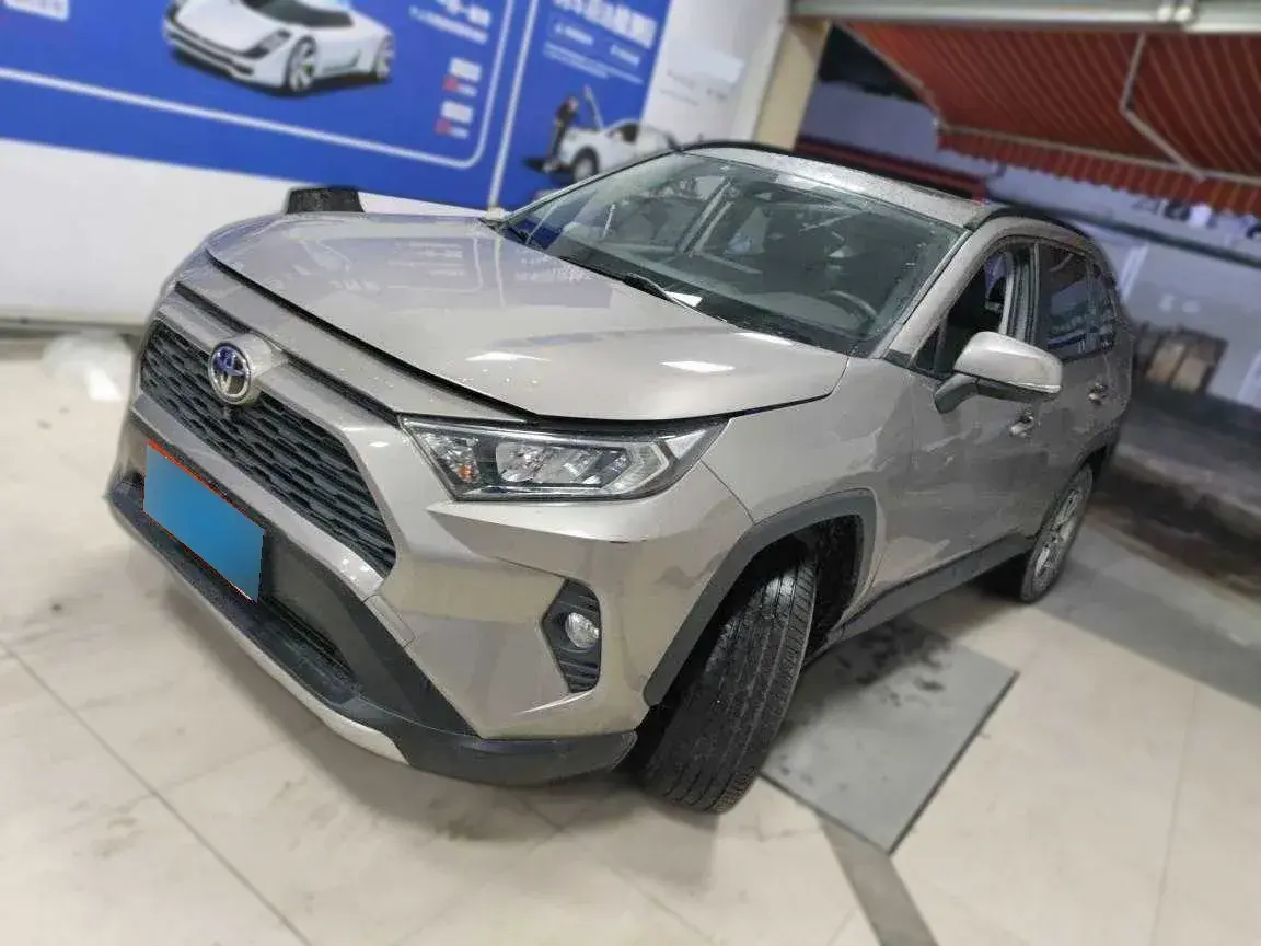 2021 Toyota RAV4 2.0L 171HP L4 CVT