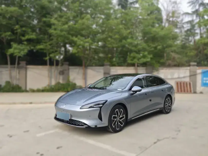 2025 BaoJun XiangJing BEV