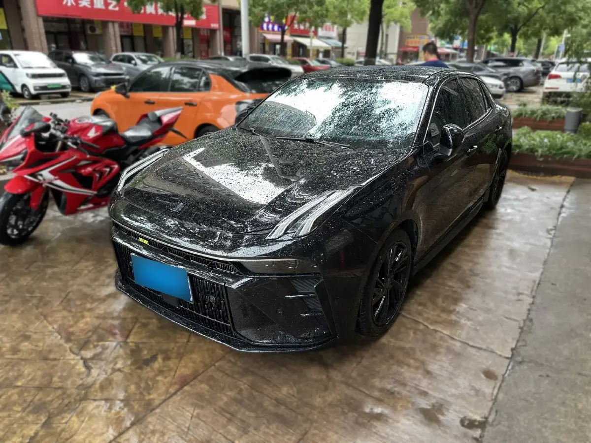 2023 LYNK&CO 03 2.0T 254HP L4 7DCT