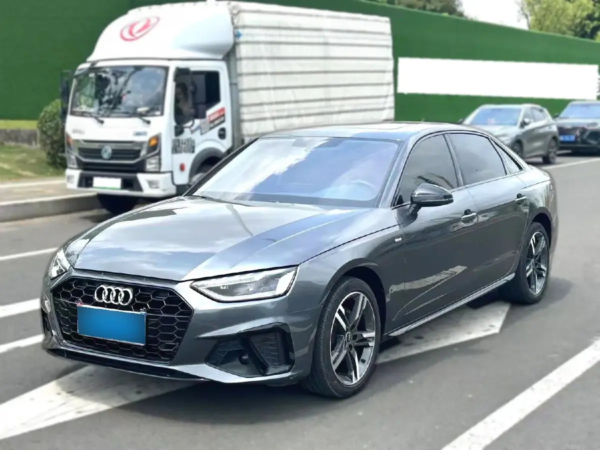 2020 Audi A4L 2.0T 190HP L4 7DCT