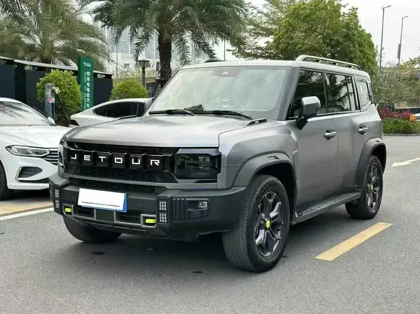 2023 Jetour Traveller 2.0T 254HP L4 7DCT