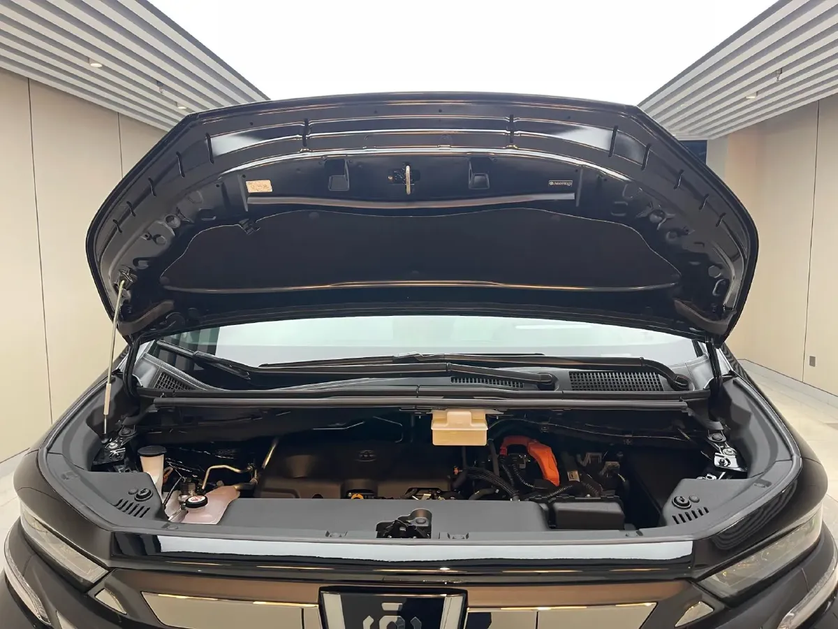 2024 Toyota Vellfire 2.5L 190HP L4 E-CVT Hybrid,autocango,china used car exporter,china ev exporter,chinese used car exporter,chinese used ev exporter