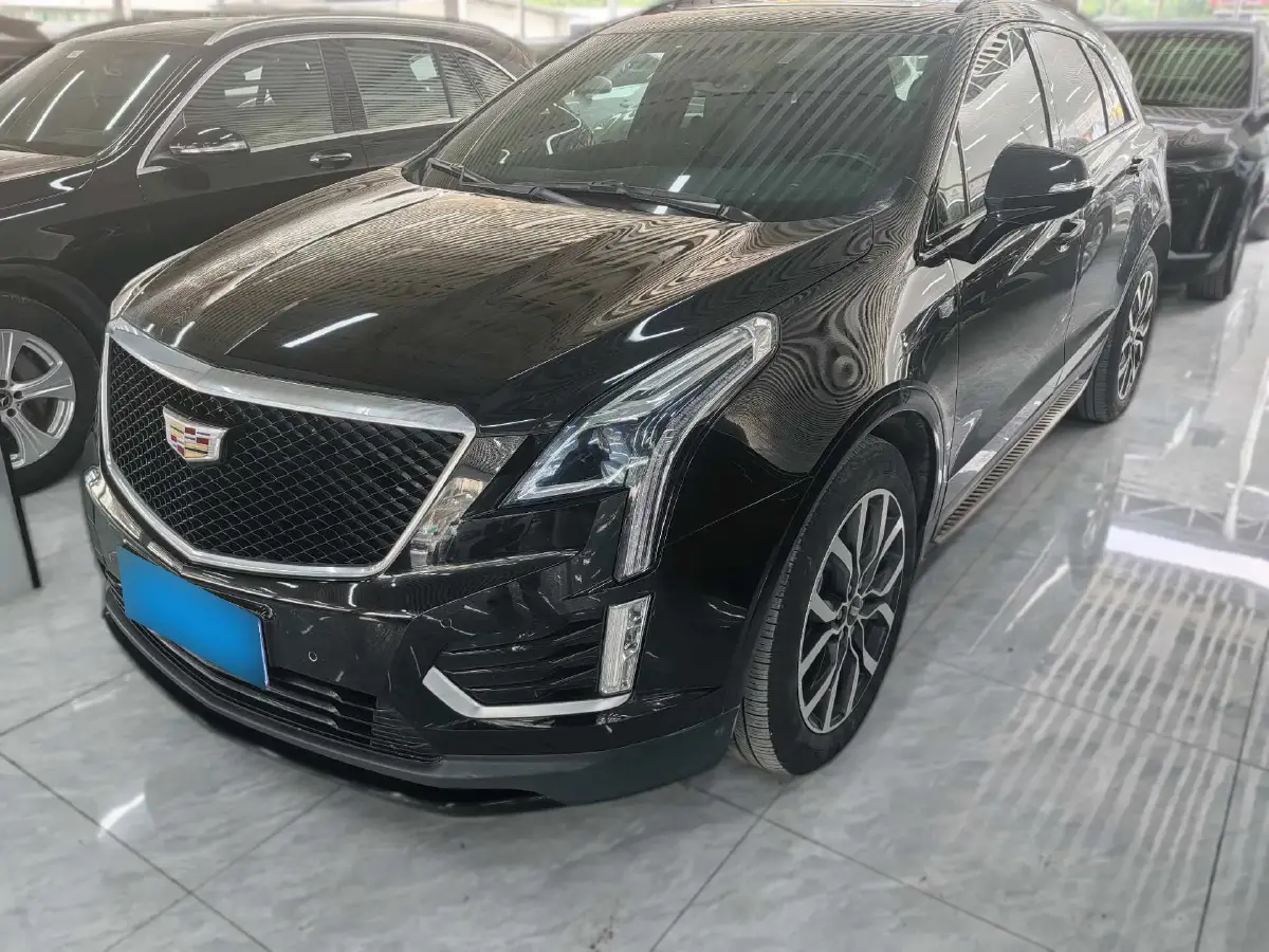 2022 Cadillac XT5 2.0T 237HP L4 9AT