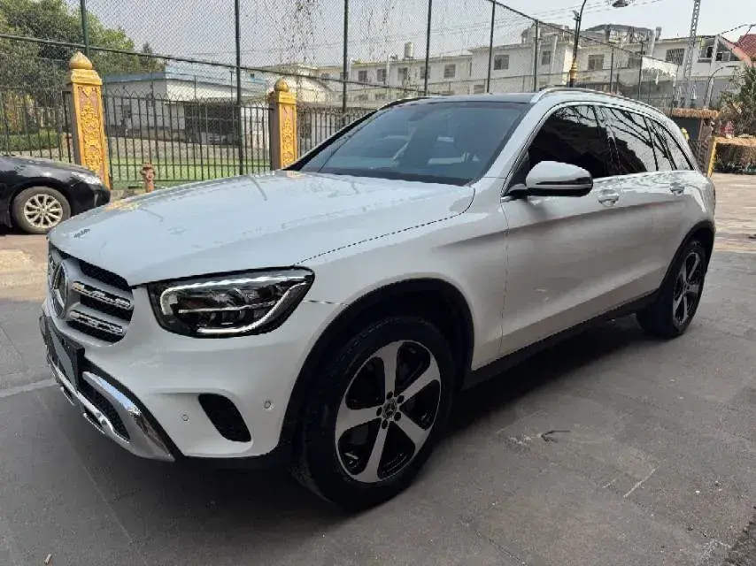 2022 Mercedes-Benz GLC Class 2.0T 197HP L4 9AT
