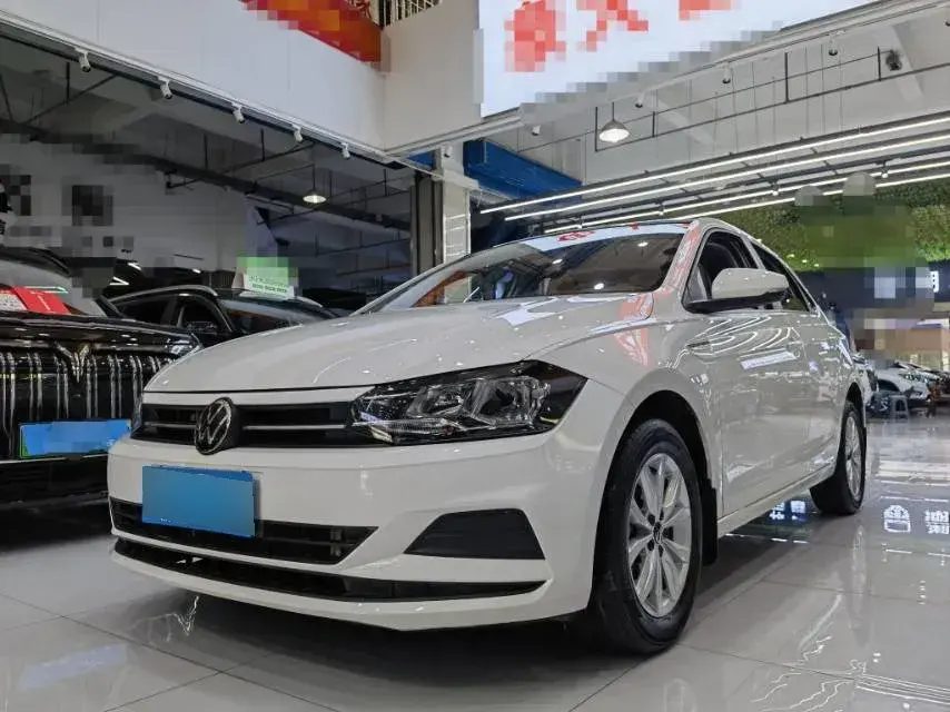 2021 Volkswagen Polo 1.5L 113HP L4 6AT