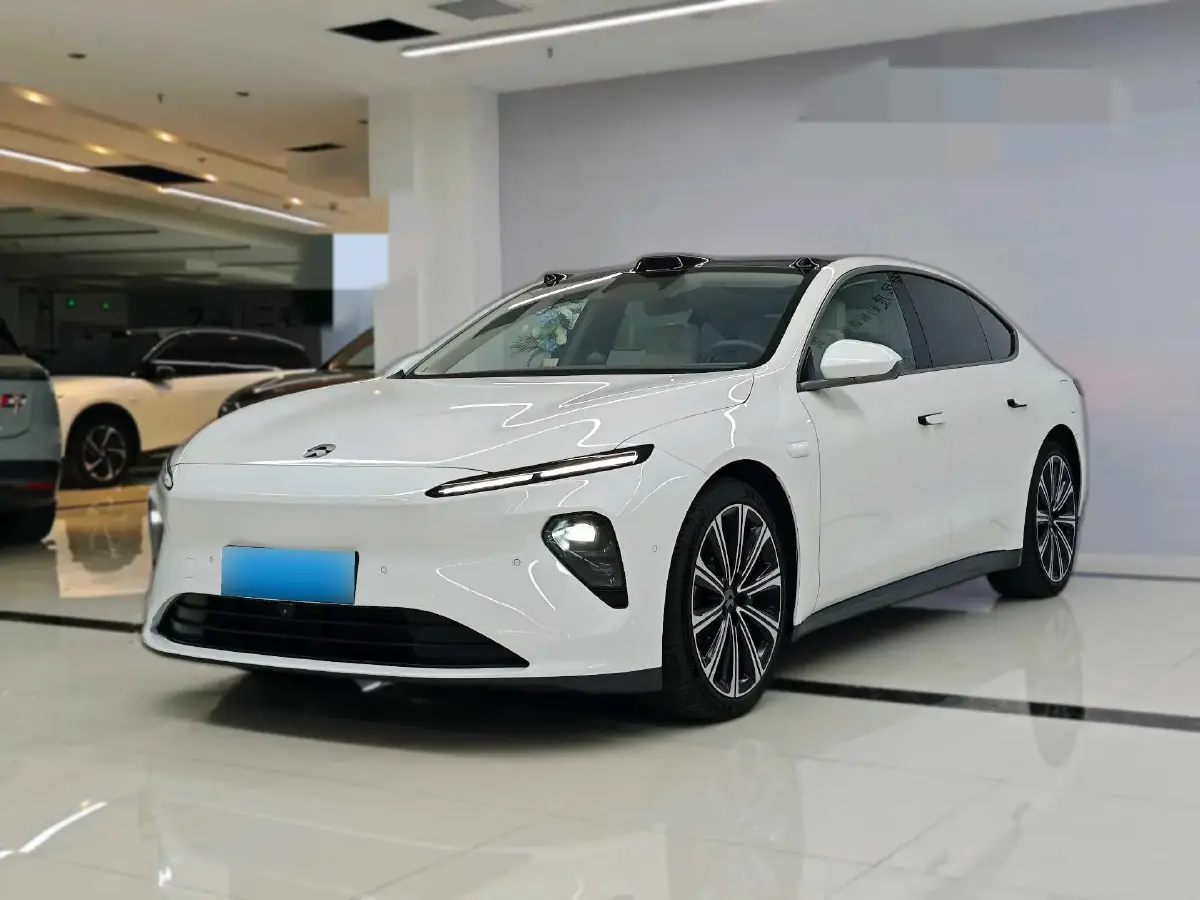 2024 NIO ET7 BEV 75KWH