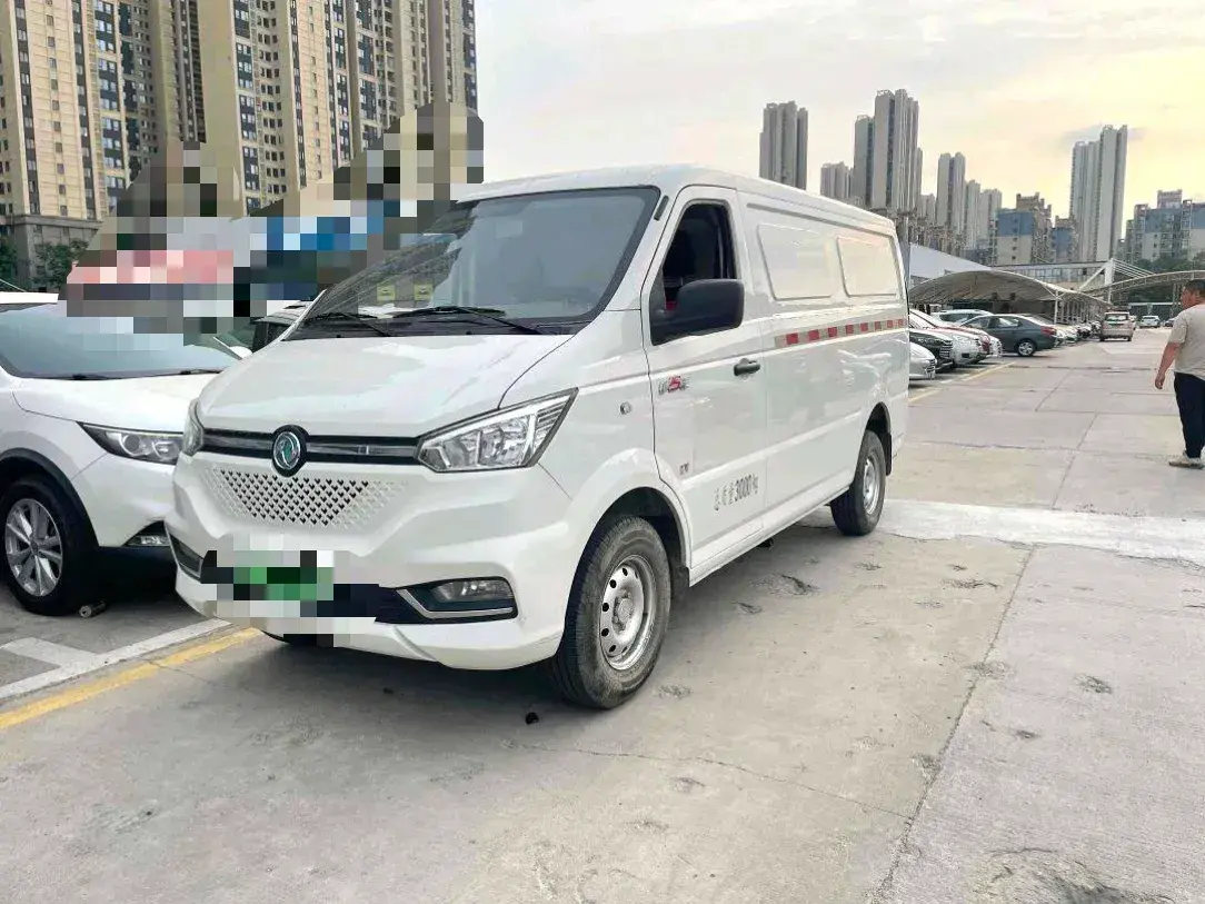 2024 Dongfeng YuFengEM27 BEV 41.85KWH