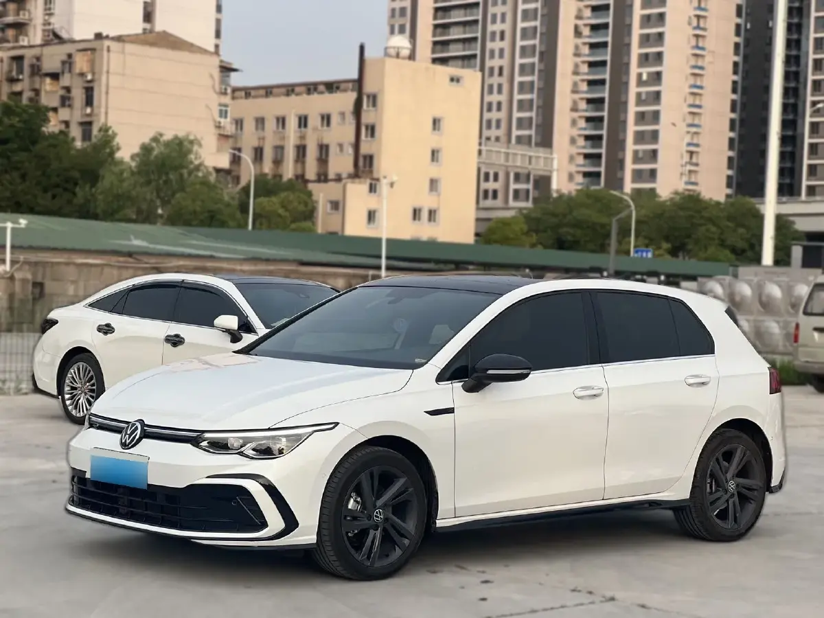 2023 Volkswagen Golf 1.4T 150HP L4 7DCT