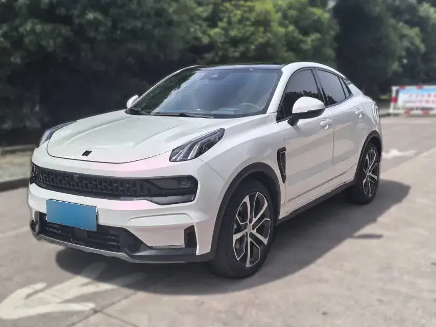 2022 LYNK&CO 05 2.0T 254HP L4 8AT