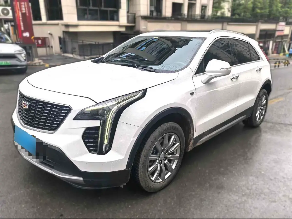 2021 Cadillac XT4 2.0T 237HP L4 9AT