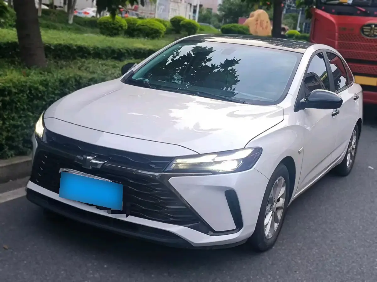 2023 Chevrolet Monza 1.5L 113HP L4 6DCT