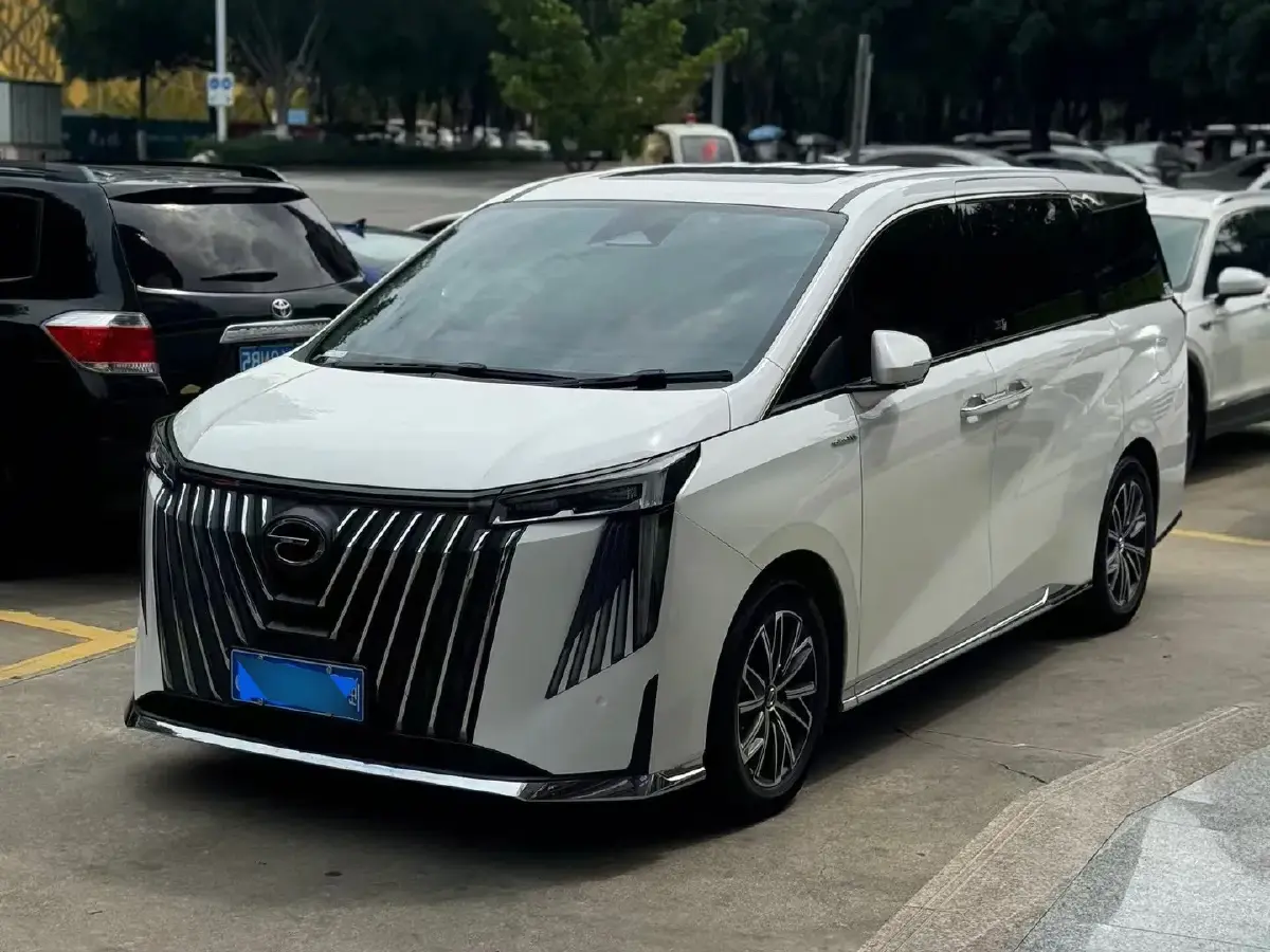 2024 GAC Trumpchi M8 2.0T 252HP L4 8AT