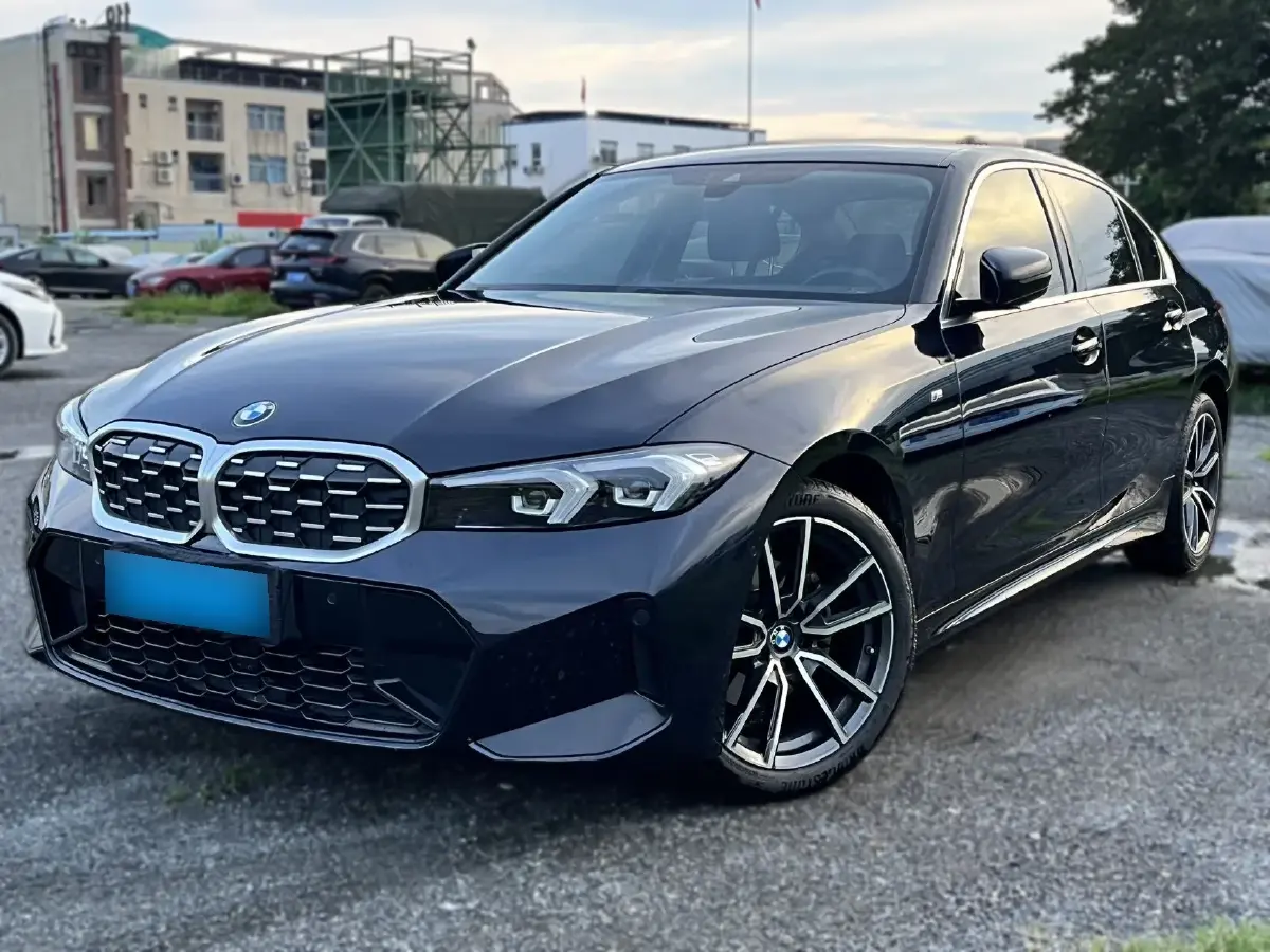 2023 BMW 3 Series 2.0T 184HP L4 8AT