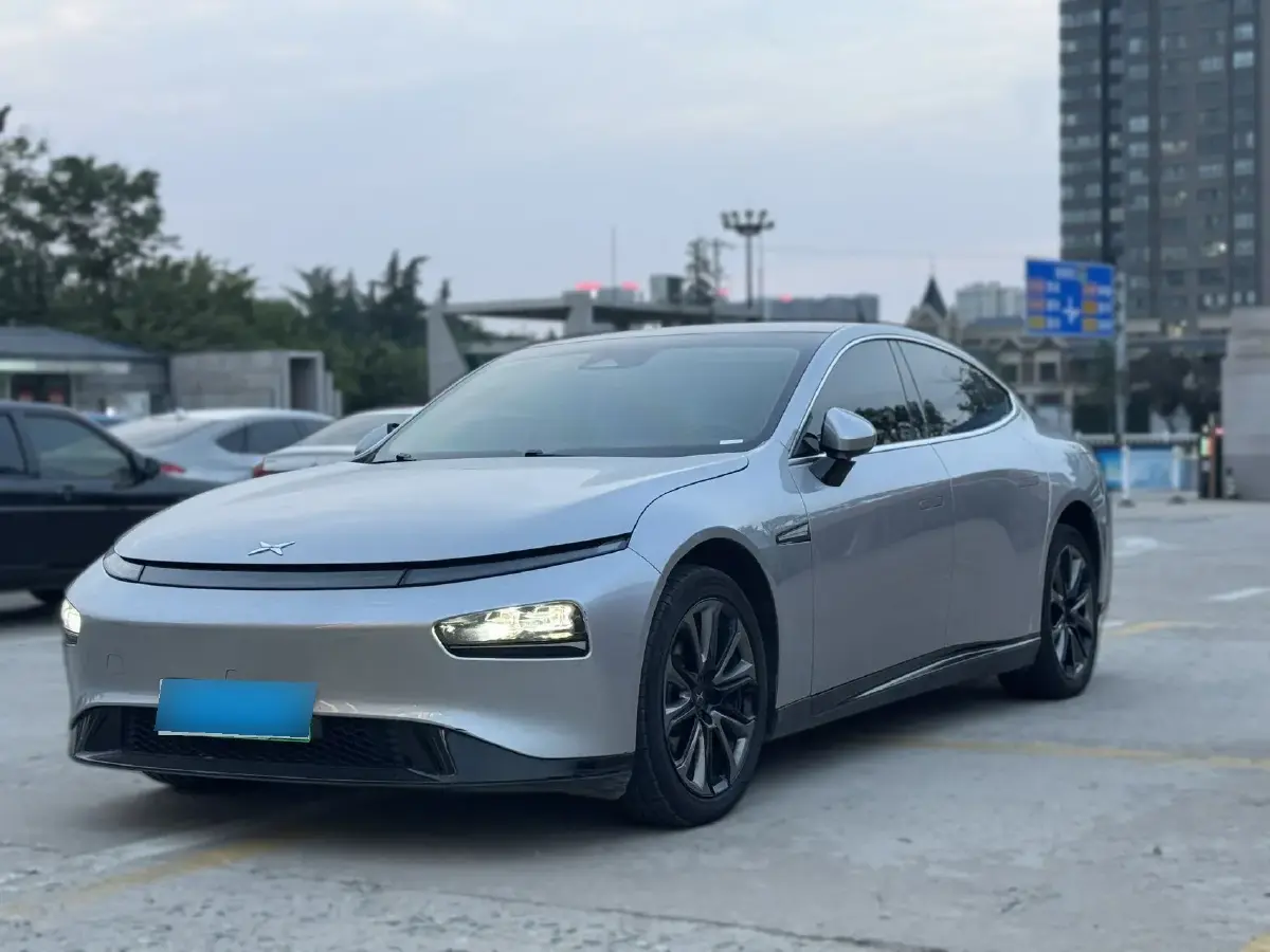 2022 Xpeng P7 BEV 83.1KWH