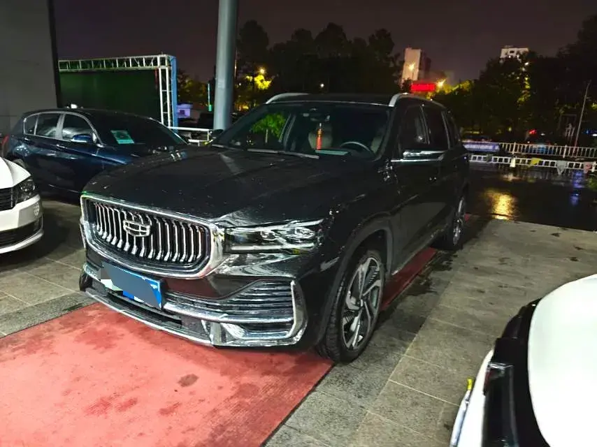 2024 Geely Monjaro 2.0T 238HP L4 8AT