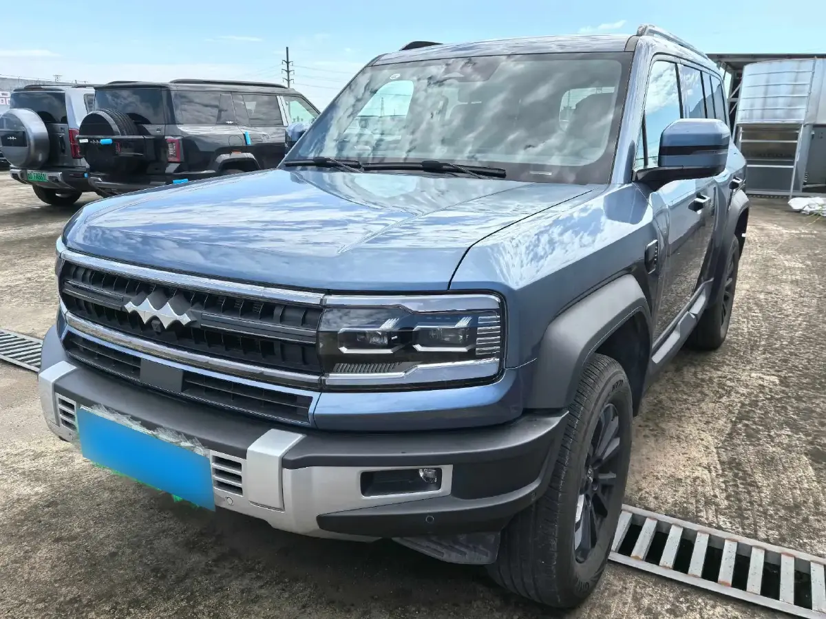 2024 FangChengBao Bao 5 1.5T 194HP L4 E-CVT PHEV 31.8KWH