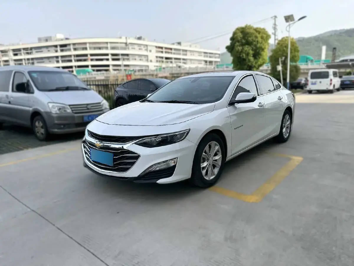 2022 Chevrolet Malibu XL 1.5T 169HP L4 9AT