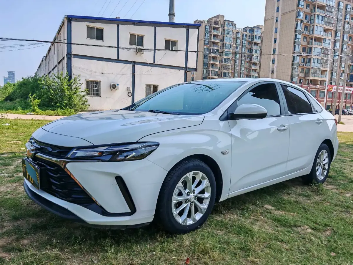 2023 Chevrolet Monza 1.5L 113HP L4 6DCT