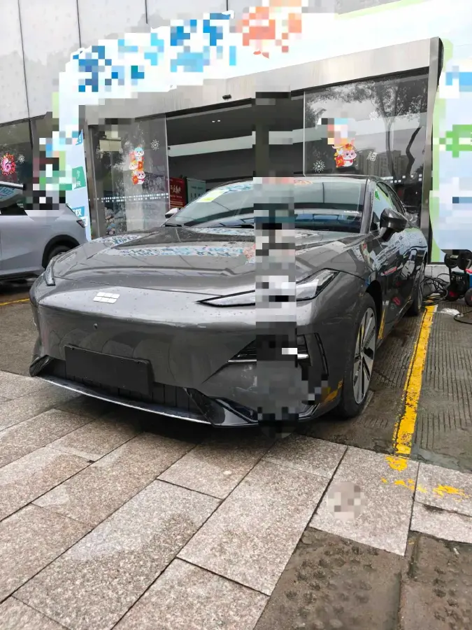 2024 Geely Galaxy E8 BEV 76KWH