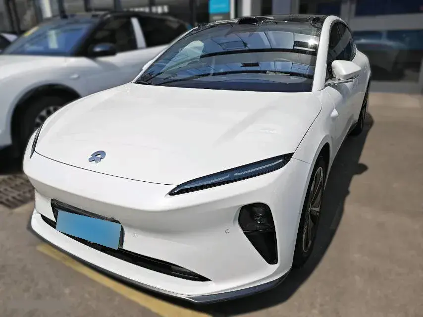2024 NIO ET5T BEV 75KWH