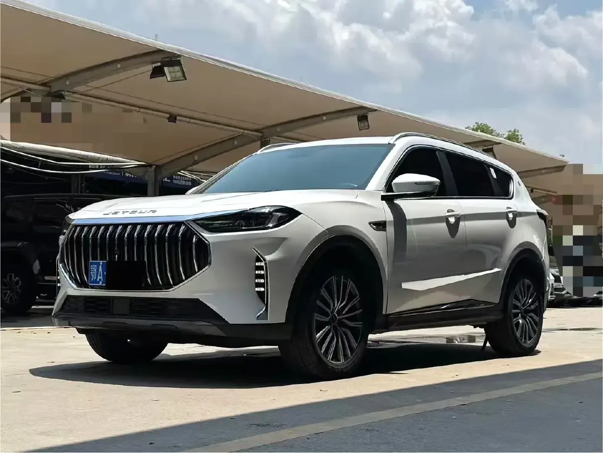 2023 Jetour X70 Plus 1.6T 197HP L4 7DCT