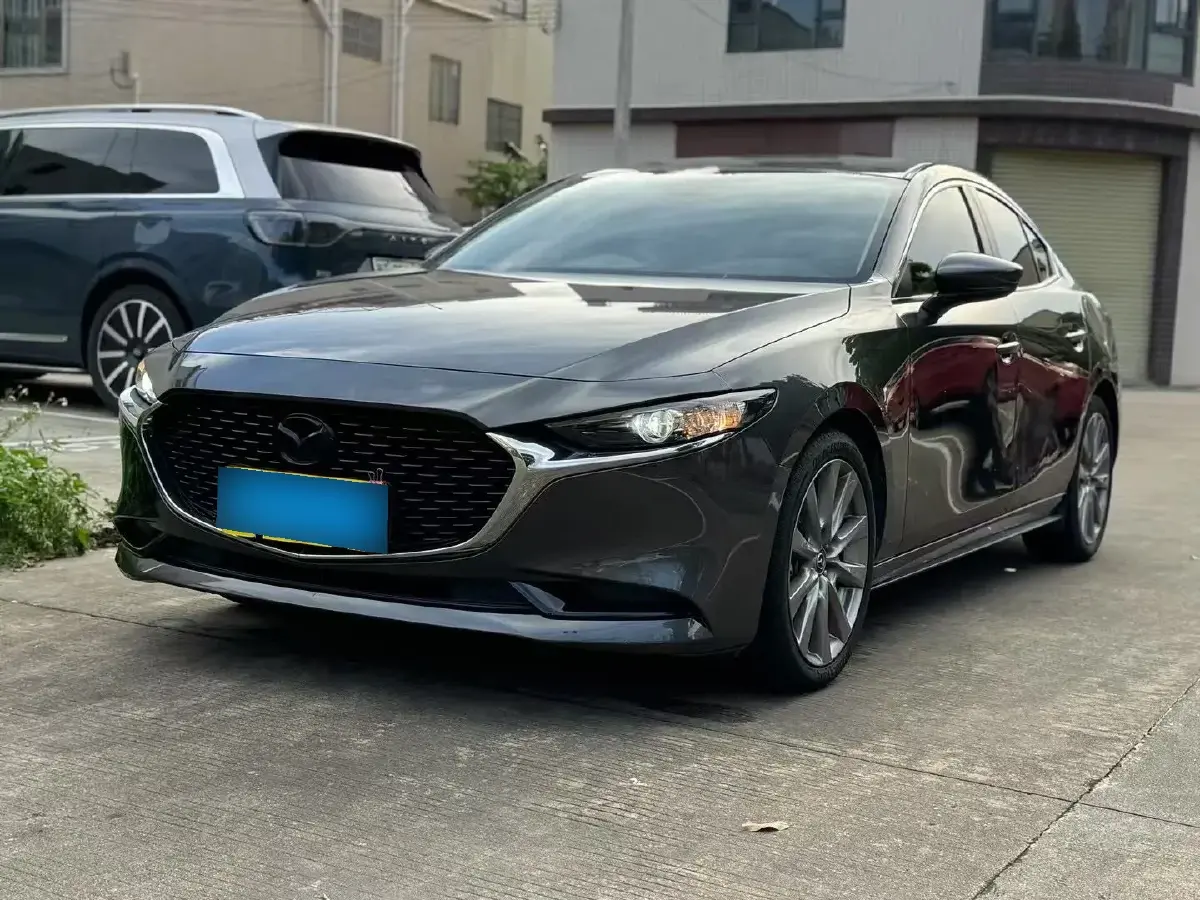 2021 Mazda 3 Axela 2.0L 158HP L4 6AT