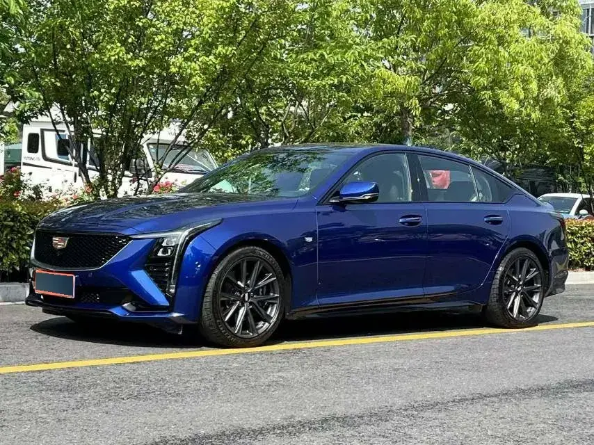 2024 Cadillac CT5 2.0T 237HP L4 10AT