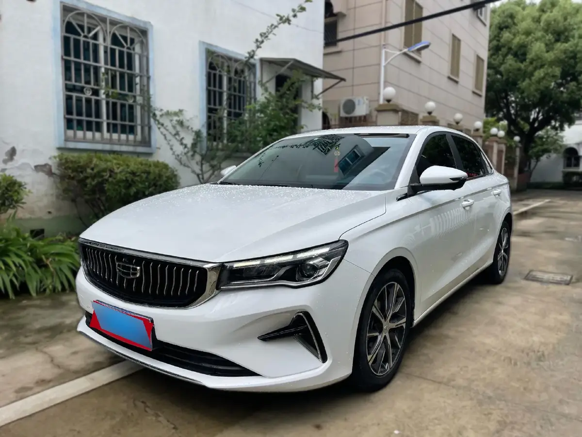 2022 Geely Emgrand L 1.4T 141HP L4 CVT