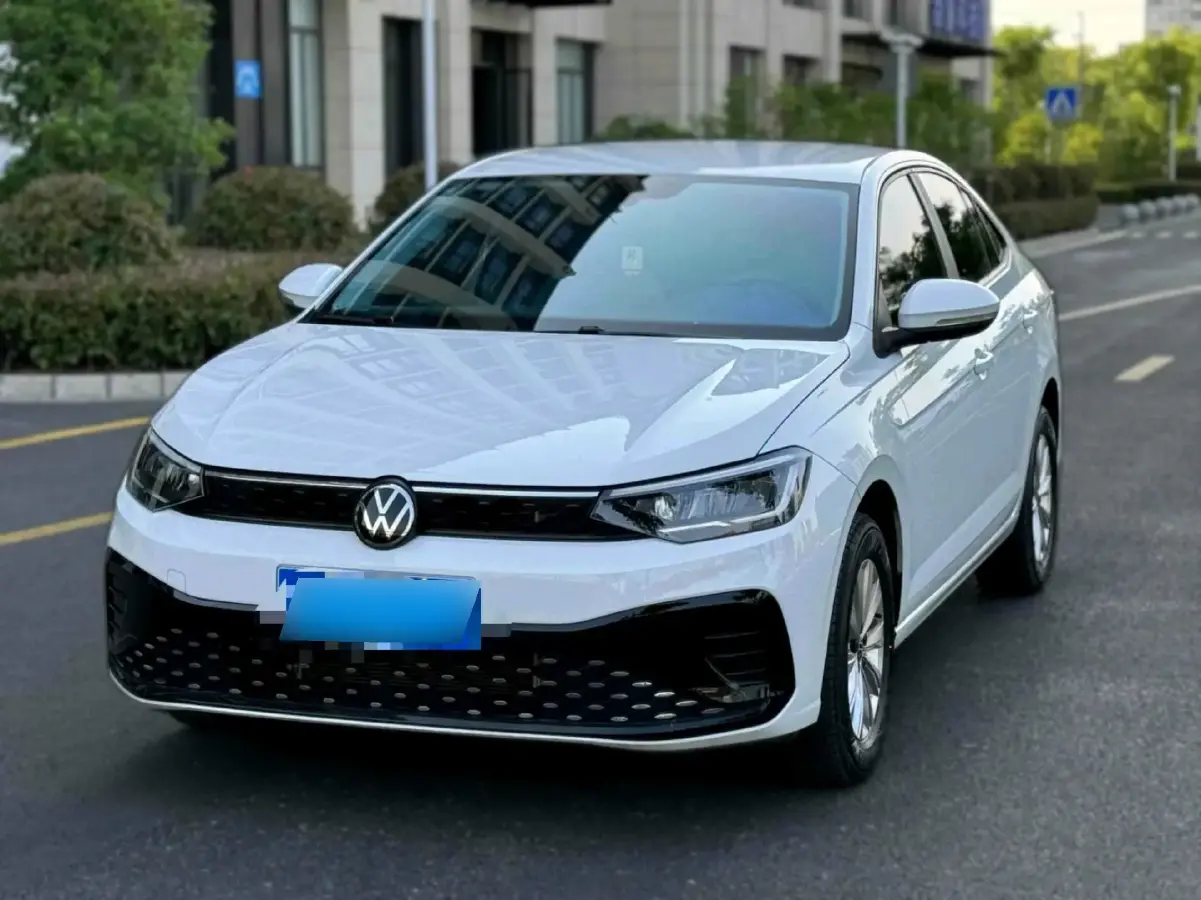 2023 Volkswagen Lavida 1.5L 110HP L4 5MT
