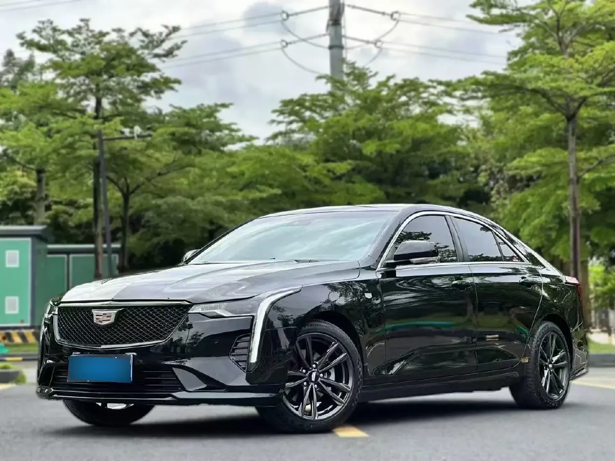 2022 Cadillac CT4 2.0T 237HP L4 8AT