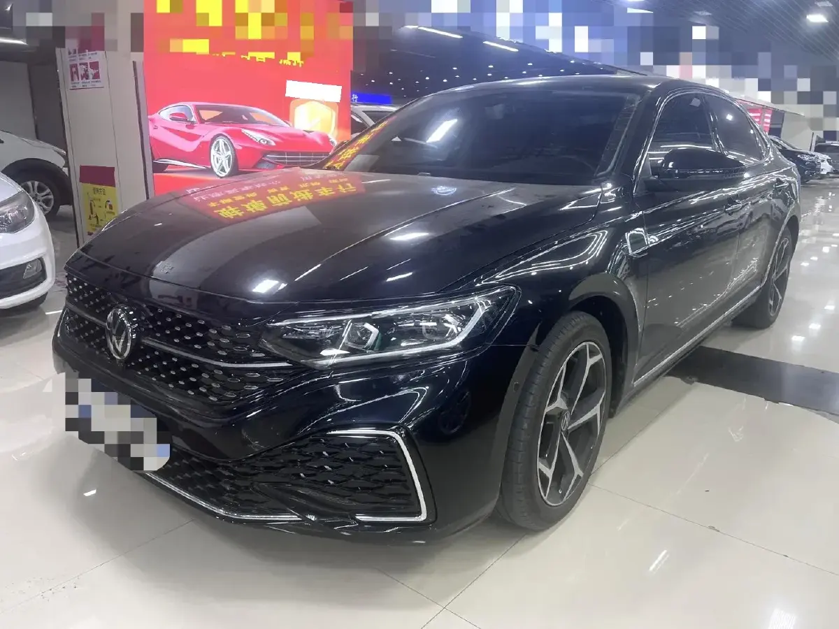 2023 Volkswagen Passat 2.0T 186HP L4 7DCT