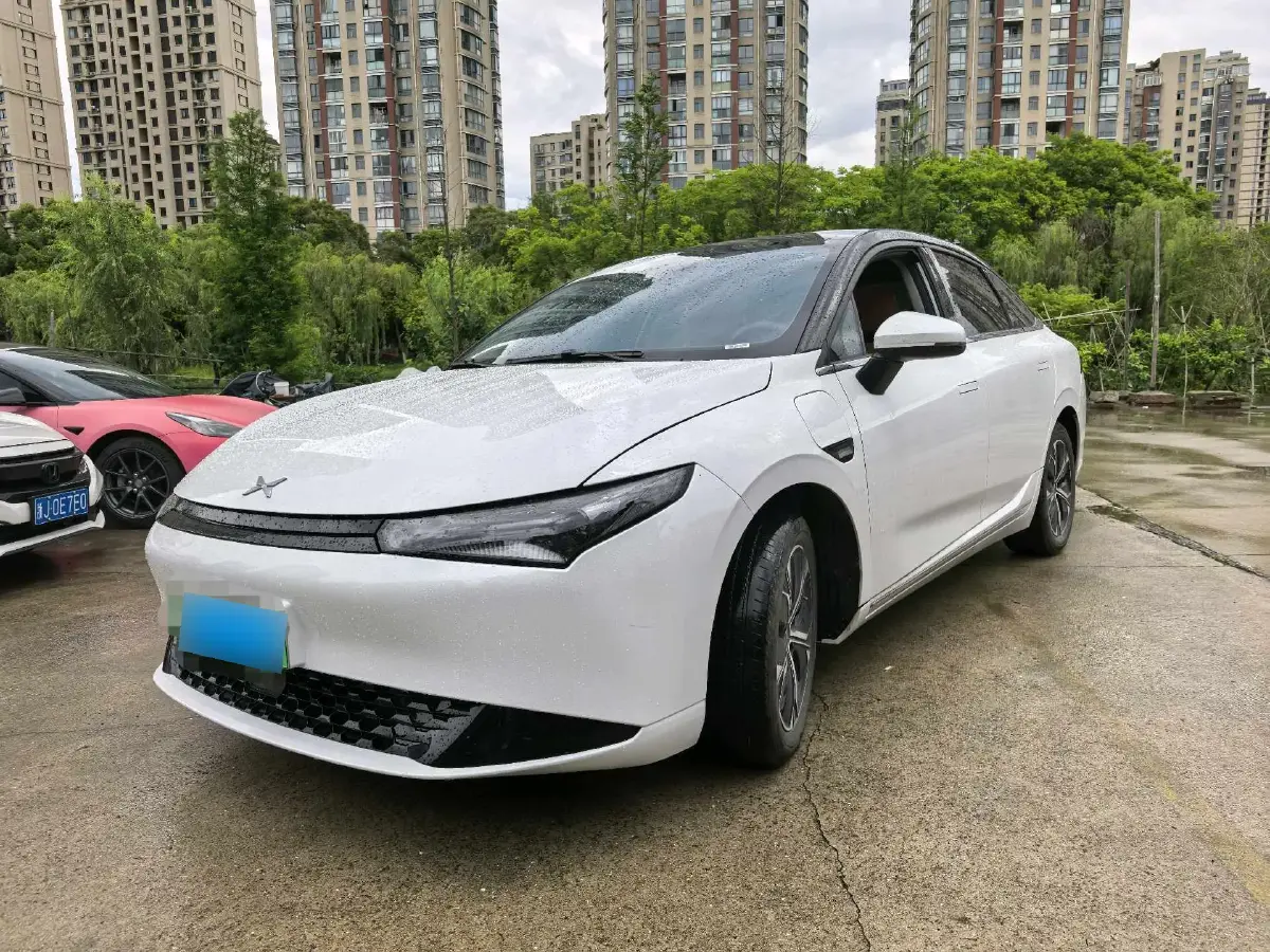 2024 Xpeng P5 BEV 55.4KWH
