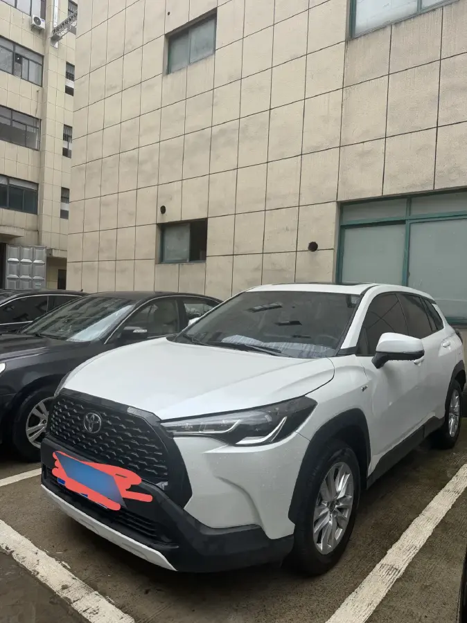 2024 Toyota Corolla Cross 2.0L 152HP L4 E-CVT Hybrid