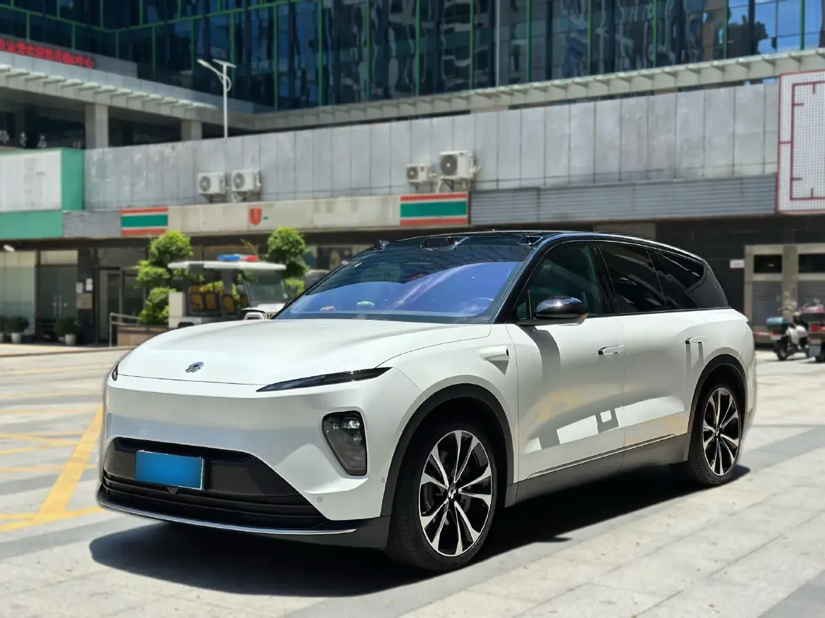 2023 NIO ES8 BEV 100KWH