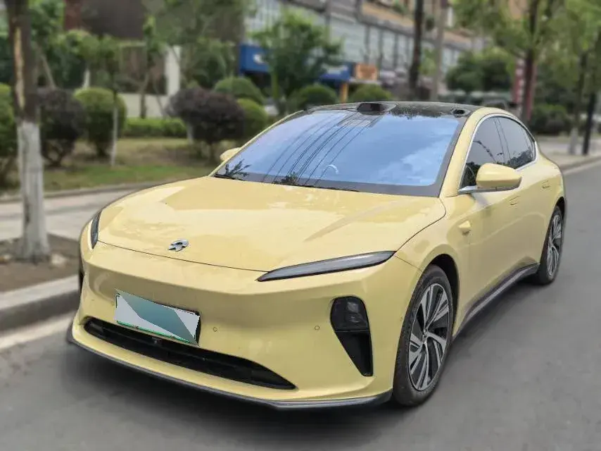2022 NIO ET5 BEV 75KWH