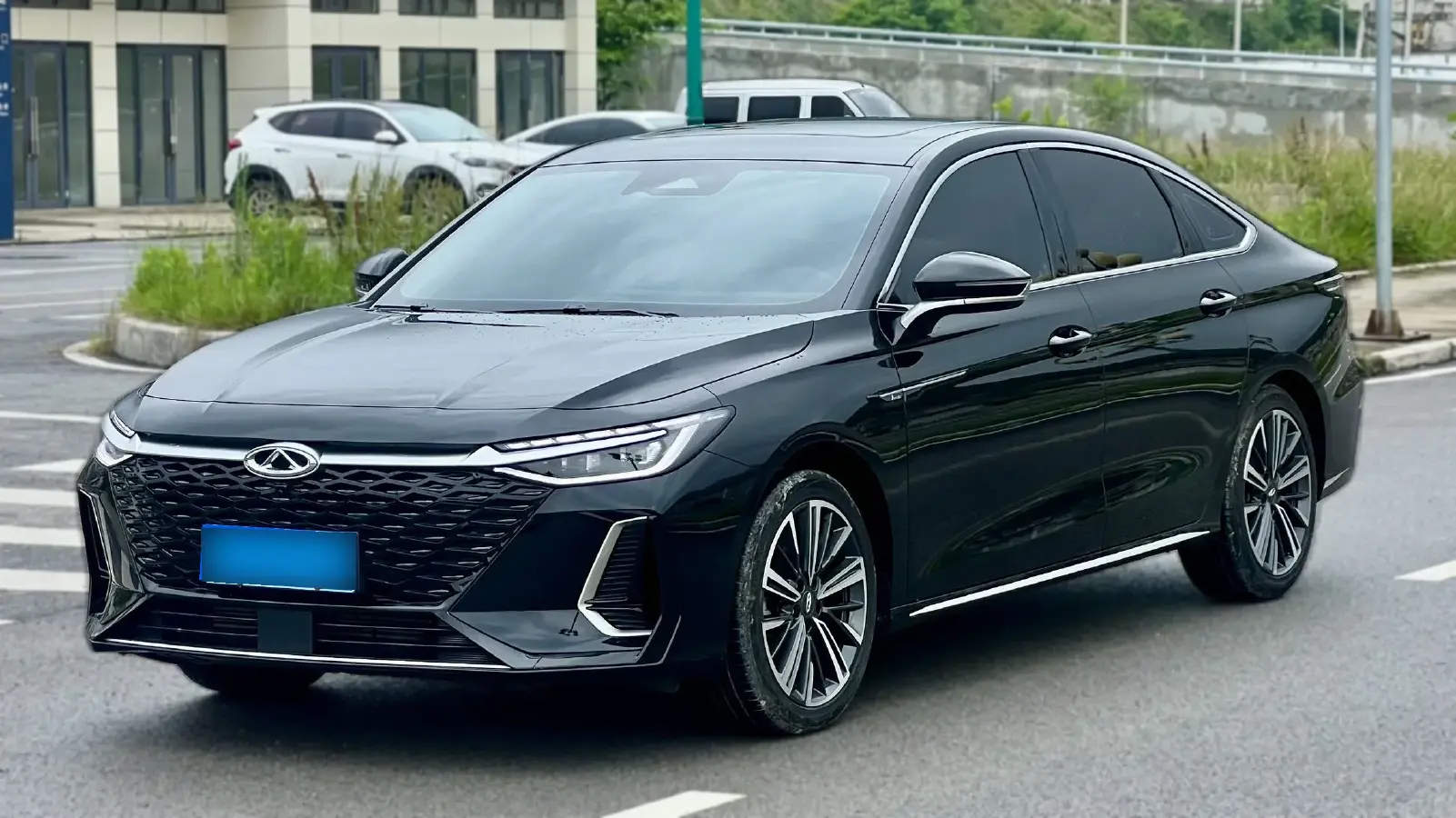 2022 Chery Arrizo 8 1.6T 197HP L4 7DCT