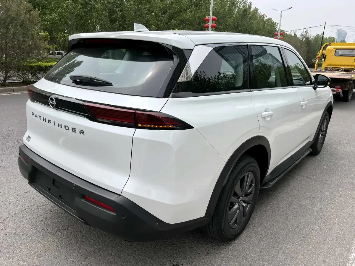 2024 Nissan Pathfinder 2.0T 252HP L4 9AT,autocango,china used car exporter,china ev exporter,chinese used car exporter,chinese used ev exporter