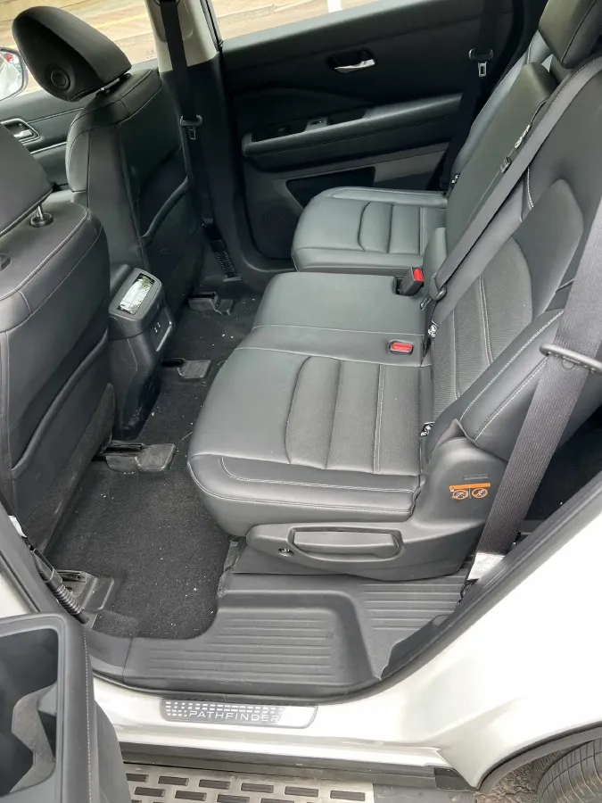 2024 Nissan Pathfinder 2.0T 252HP L4 9AT,autocango,china used car exporter,china ev exporter,chinese used car exporter,chinese used ev exporter