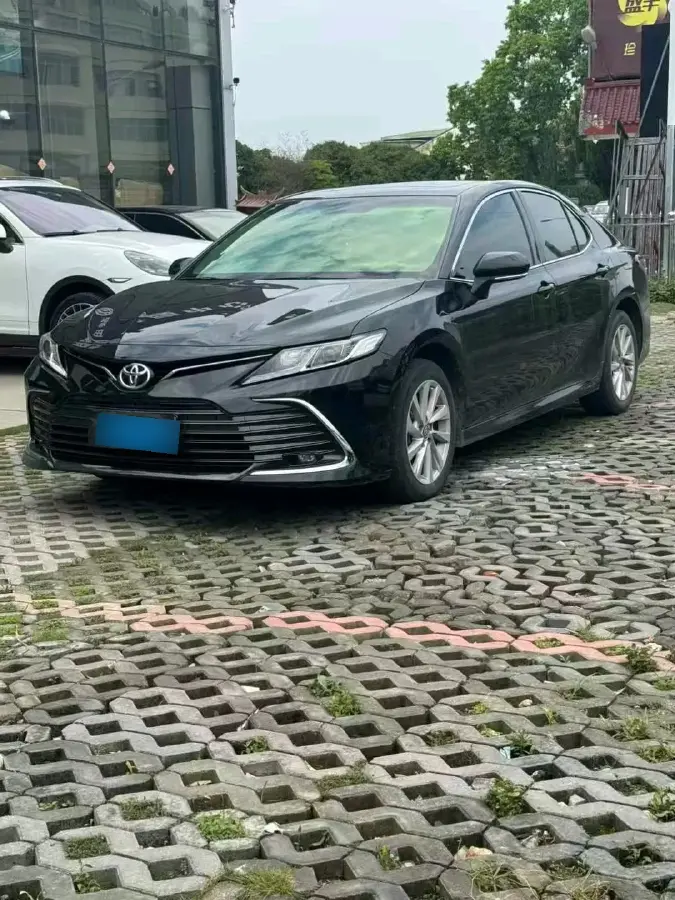 2023 Toyota Camry 2.0L 177HP L4 CVT