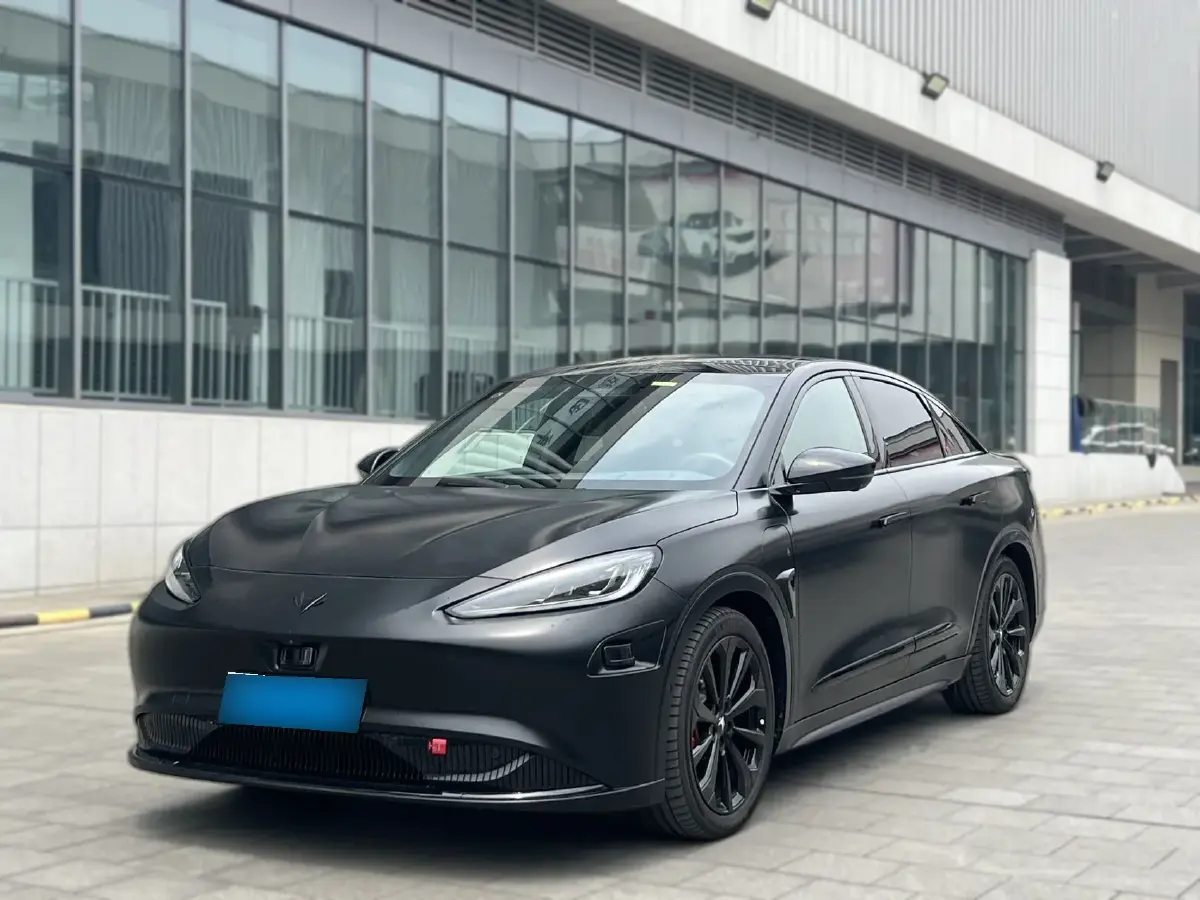 2022 ARCFOX αS BEV 74.5KWH