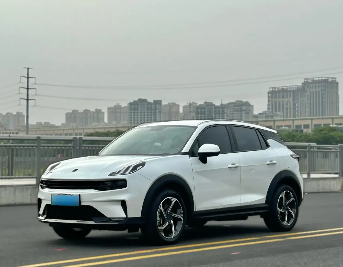 2022 LYNK&CO 06 EM-P 1.5T 177HP L3 7DCT PHEV 15.5KWH