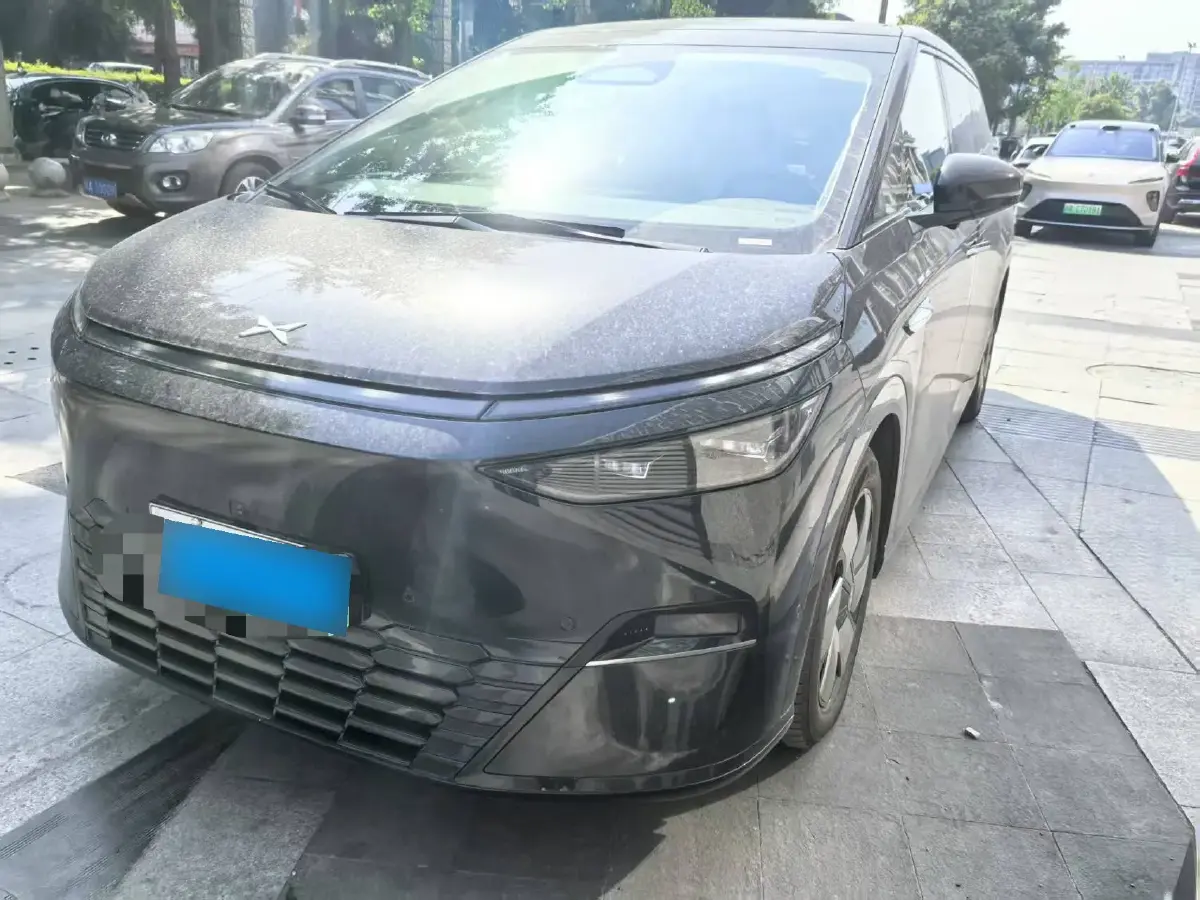 2024 Xpeng X9 BEV 101.5KWH